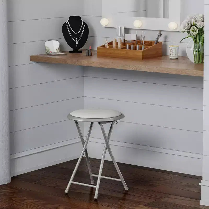 Backless 18-Inch Folding Stool with 225lb Capacity