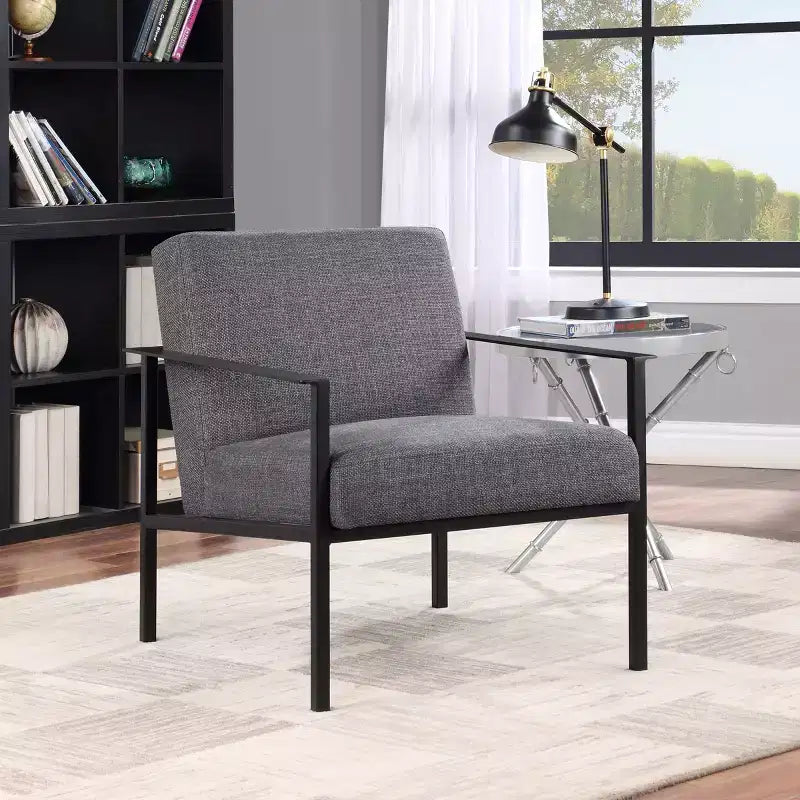 Fauteuil Milano avec accents métalliques