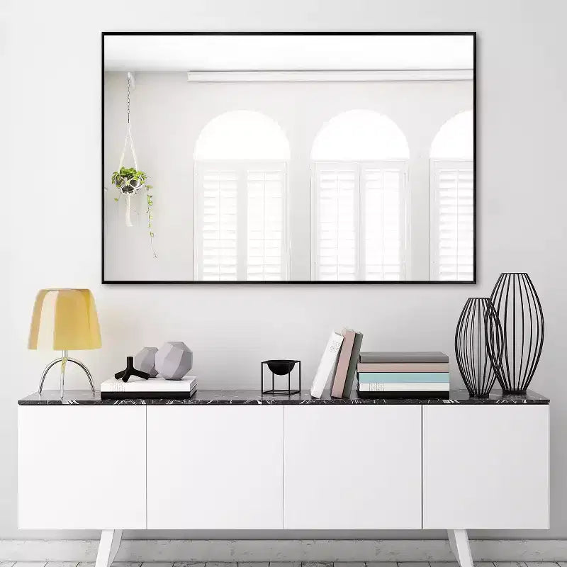 Miroir mural décoratif rectangulaire à cadre métallique moderne