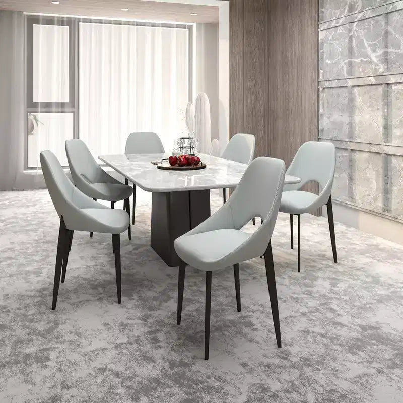 Chaise de salle à manger moderne Amalfi, assise en tissu rembourré avec pieds en métal, siège d'appoint confortable pour cuisine, salle à manger ou bureau
