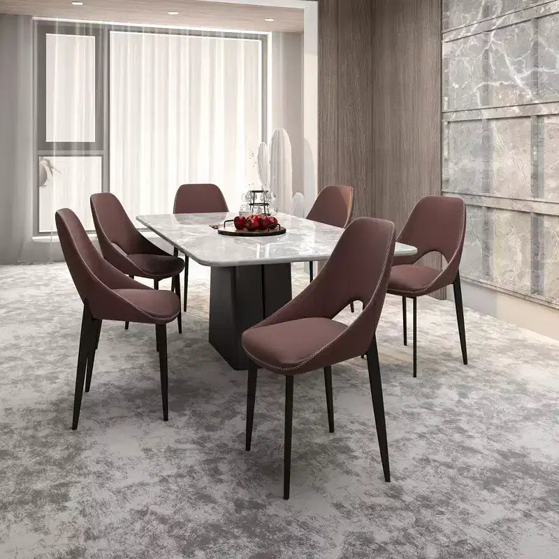 Chaise de salle à manger moderne Amalfi, assise en tissu rembourré avec pieds en métal, siège d'appoint confortable pour cuisine, salle à manger ou bureau